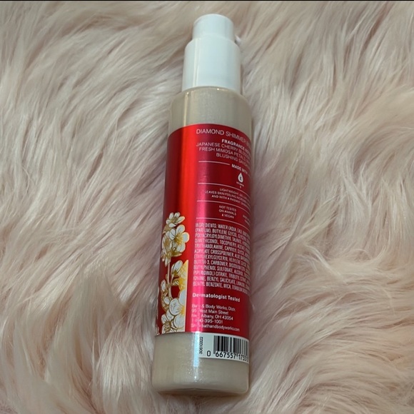 Bath and Body Work Japanese Cherry Blossom Diamond Shimmer Body Lotion - Picture 2 of 3